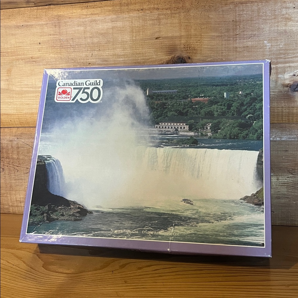 Golden Canadian Guild 750 Piece Jigsaw Puzzle, Niagara Falls